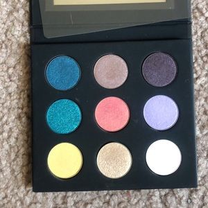 Make up forever volume 3 artist palette